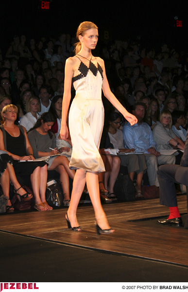 Illustration for article titled Max Azria Spring/Summer '09 Show & Scene